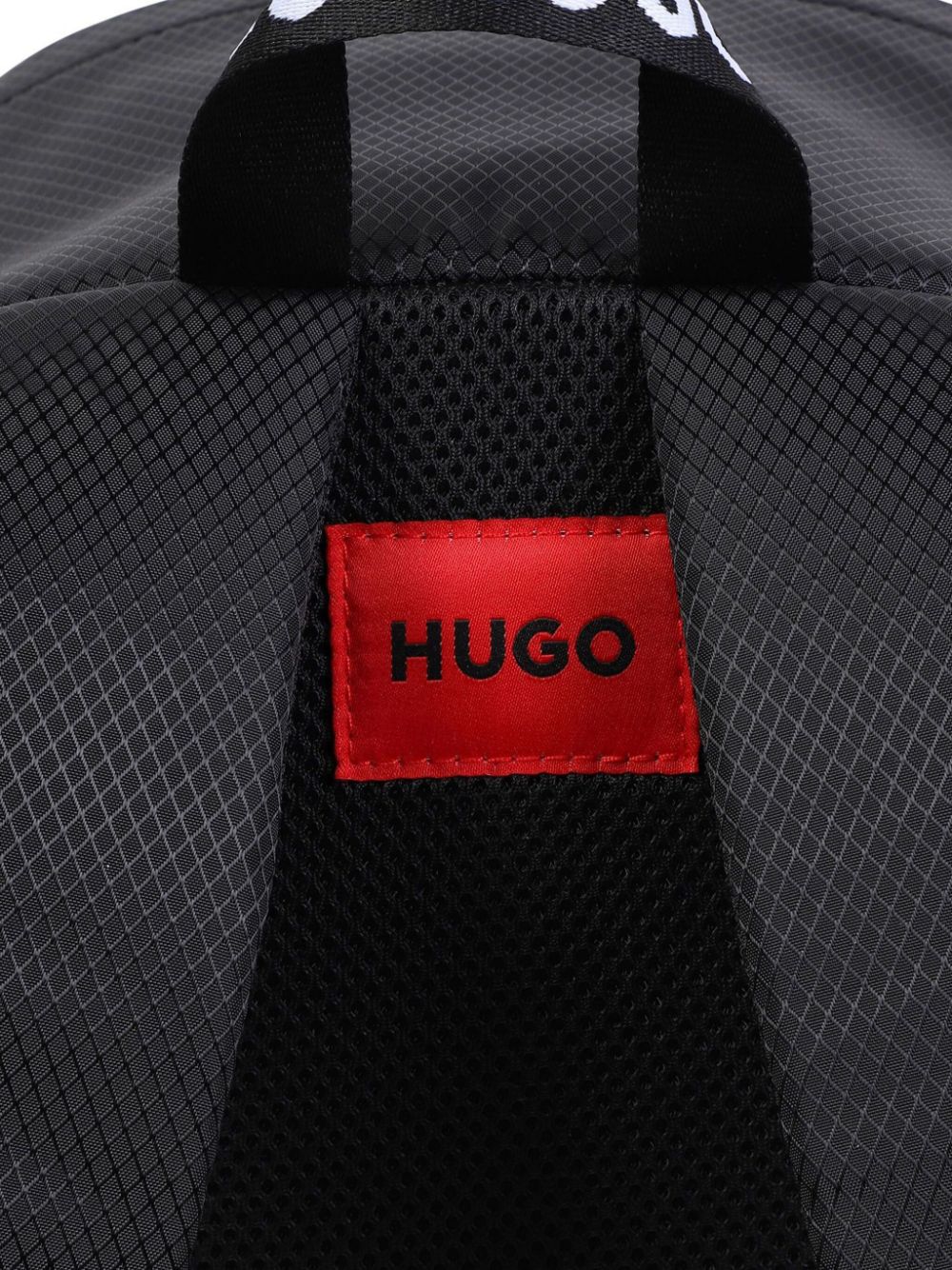 Hugo G0042409B