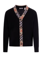 Cardigan per bambino Burberry kids nero con rifiniture a quadri 8117201 A1189 BURBERRY KIDS 