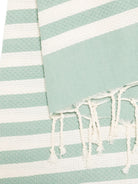 Telo mare MC2 Saint Barth verde e bianco con motivo a righe FOUT012 07691L MC2 ST. BARTH KIDS 