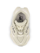 Sneakers 9060 per bambini New Balance Kids bianche con tomaia in rete I9060 2EA NEW BALANCE KIDS 