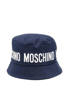 Cappello bucket per bambino Moschino Kids blu con stampa logo - Rubino Kids