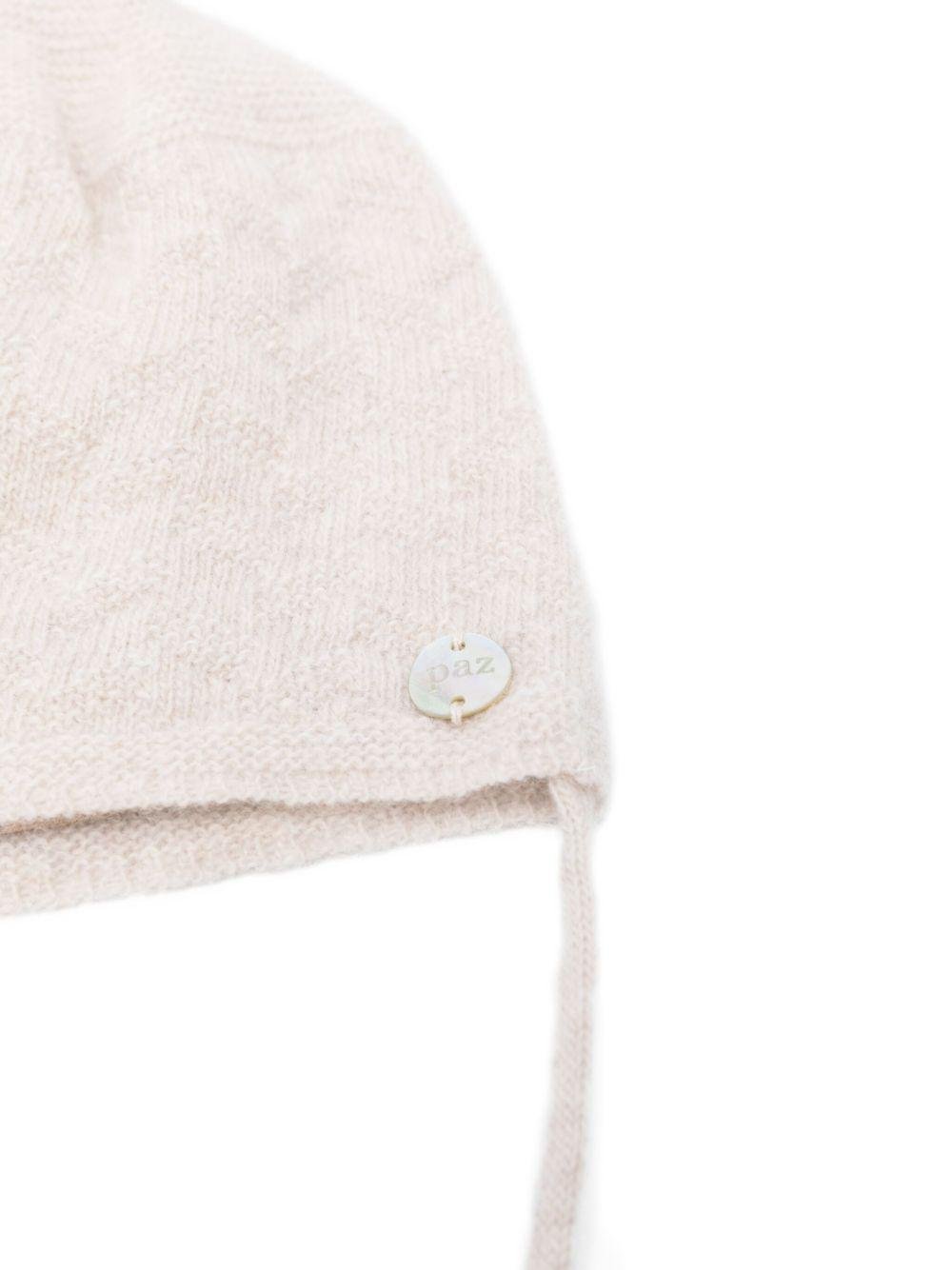 Cappello per neonati Paz Rodríguez beige con dettaglio pompom - Rubino Kids