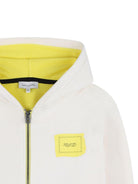 Felpa per bambino The Marc Jacobs Kids bianca con cappuccio a contrasto - Rubino Kids