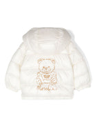 Giubbotto imbottito per neonati Moschino Kids bianco con applicazione logo - Rubino Kids