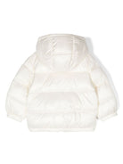 Giubbotto imbottito per neonati Moschino Kids bianco con applicazione logo - Rubino Kids