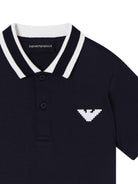 T-shirt per bambino Emporio Armani Kids blu con logo sul davanti EB000910 AF10127 UB118 EMPORIO ARMANI KIDS 