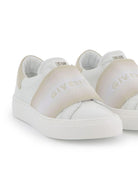 Sneakers per bambina Givenchy Kids bianco con ricamo con logo H30673 184 GIVENCHY KIDS 