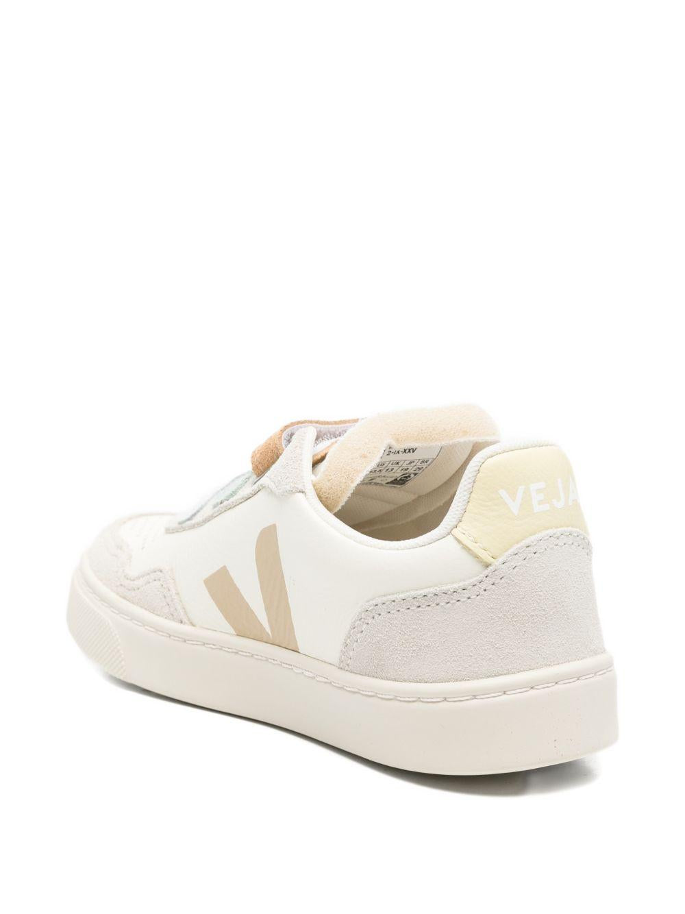 Sneakers per bambini Veja Kids v-90 con dettagli in pelle scamosciata BN2021651 PURE ALMOND NATURAL VEJA KIDS 