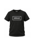 T-shirt per bambini Versace Kids nera con stampa logo sul davanti 10002391A11689 2B020 VERSACE KIDS 