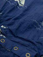 Camicia per neonato Mini Rodini blu con stampa e dettagli con ruches 2524011160 BLUE MINI RODINI KIDS 