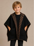 Mantella per bambini Fendi Kids nero reversibile con motivo FF JFQ056 AKLS F1M0T FENDI KIDS 