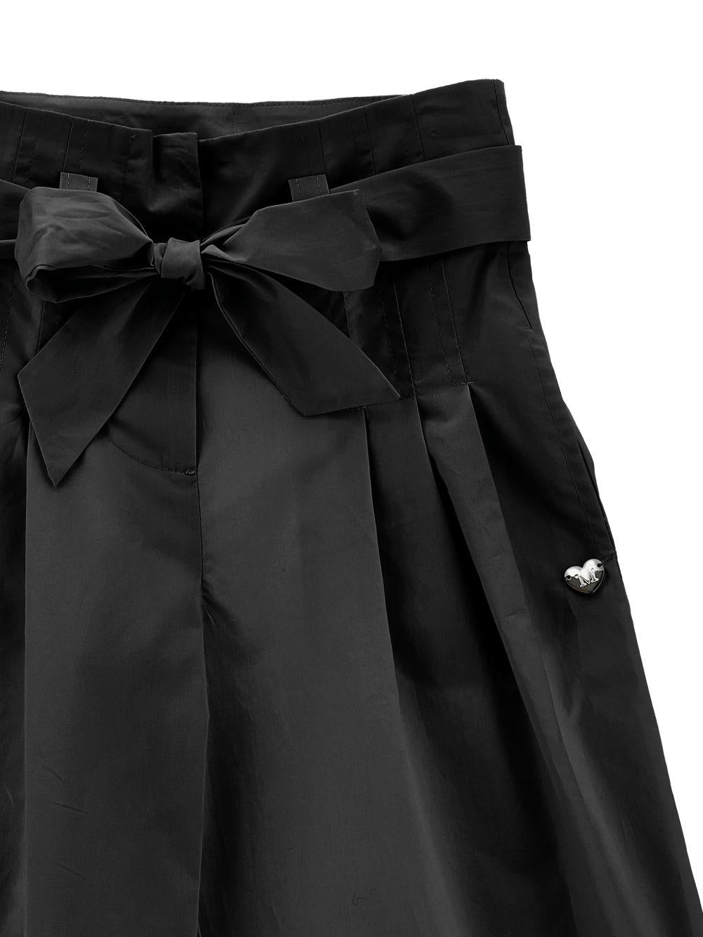 Pantaloni per bambina Monnalisa neri con design con pieghe 17G403 7116 0050 MONNALISA KIDS 