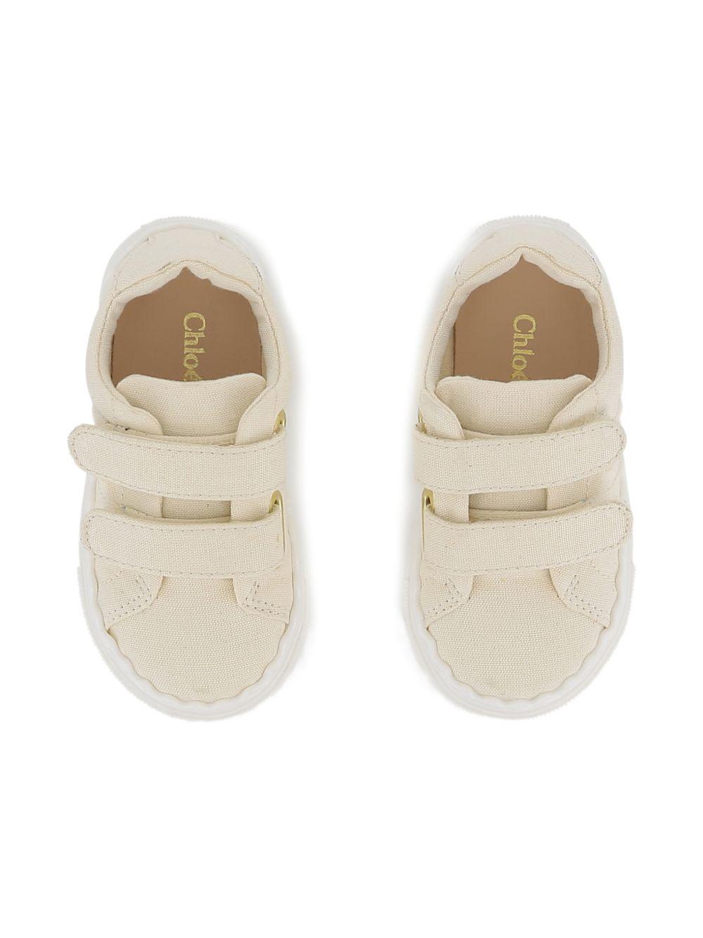 Sneakers per bambina Chloé Kids beige con ricamo con logo C20918 117 CHLOE' KIDS 