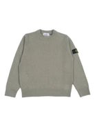 Maglione per bambino Stone Island Kids verde con applicazione con logo L2S165100002S00M1 V0055 STONE ISLAND KIDS 