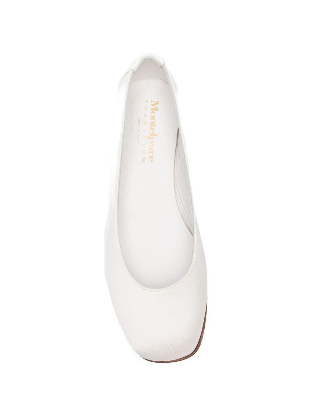 Ballerine per bambina Andrea Montelpare bianche con finitura satinata MT11853 VAR1 MONTELPARE TRADITION 