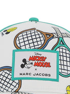 Cappello per bambino The Marc Jacobs x Mickey Mouse verde con stampa racchette da tennis W60842 73D THE MARC JACOBS KIDS 