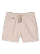 Shorts con ricamo per neonato BOSS Kidswear beige con logo sul retro J52082 249 BOSS KIDS 