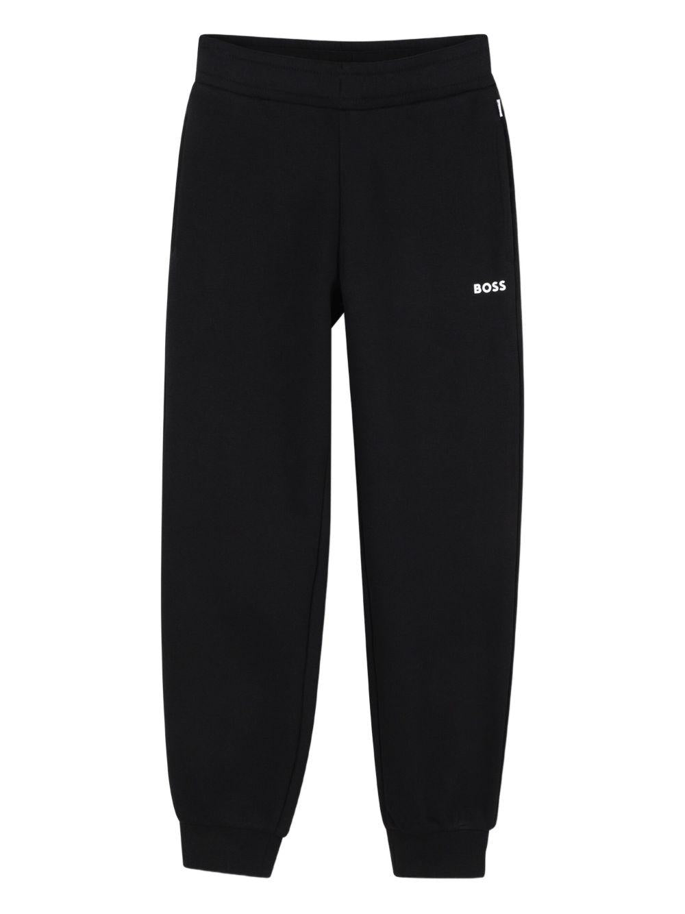 Tuta sportiva per bambino BOSS Kidswear nero con dettaglio logo J52403 09B BOSS KIDS 