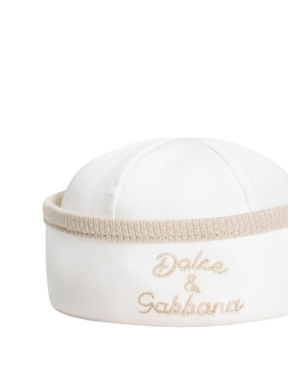 Berretto per neonati Dolce & Gabbana Kids bianco con logo ricamato LNJHAA G7PTA S9000 DOLCE & GABBANA KIDS 