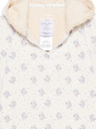 Accappatoio per neonata Louise Misha Kids bianco con stampa a fiori all-over FBI-S26-B0251 CREAM LOUISE MISHA KIDS 