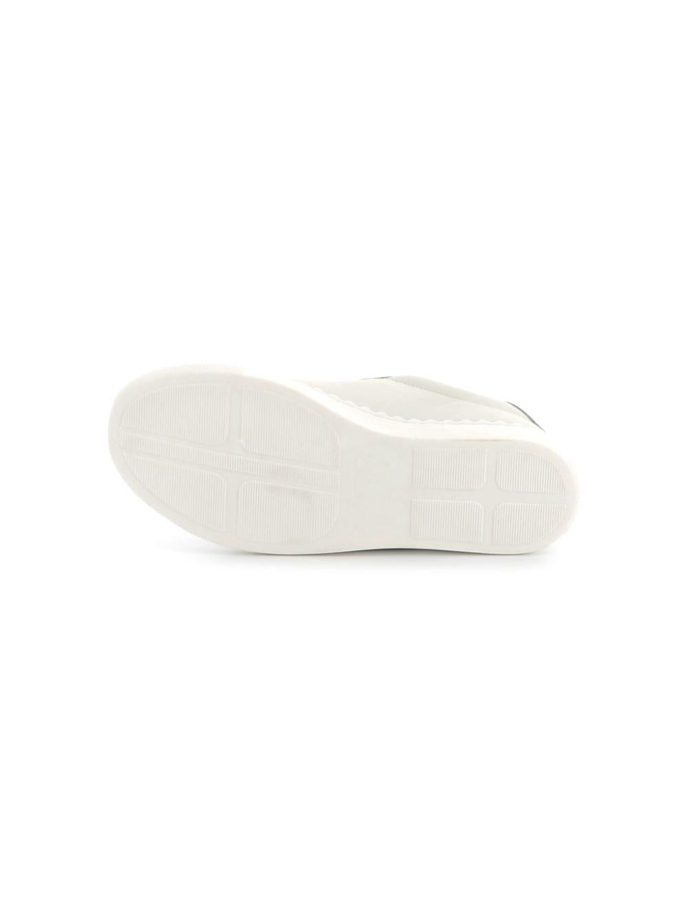 Sneakers per bambina Chloé Kids bianco con stampa laterale C20515 231 CHLOE' KIDS 