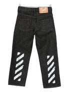 Jeans per bambino Off-White Kids nero in denim con toppa con logo OBYA005F25DEN001 1001 OFF WHITE KIDS 