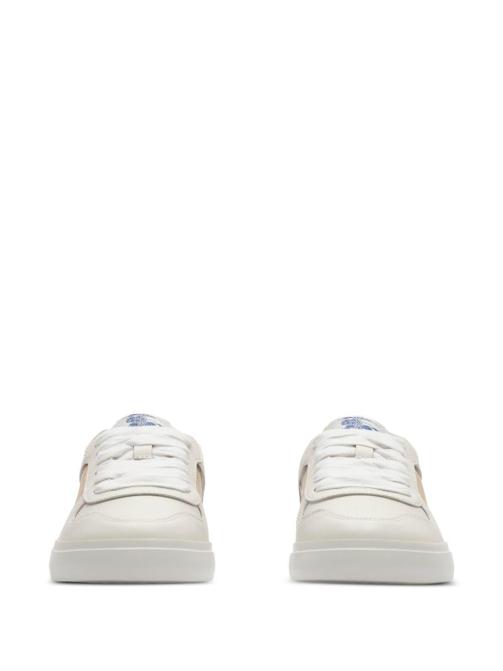 Sneakers per bambini Burberry Kids bianche con inserti con motivo Vintage Check 8122647 B9368 BURBERRY KIDS 