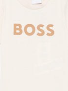 T-shirt per neonato Boss Kids beige con stampa logo sul davanti J52712 21C BOSS KIDS 