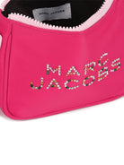 Borsa a tracolla per bambina The Marc Jacobs Kids fucsia con logo sul davanti W60837 437 THE MARC JACOBS KIDS 