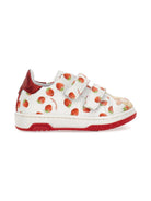 Scarpe per bambina Monnalisa bianche con stamapa grafica fragole all-over 83G006 7702 9944 MONNALISA KIDS 