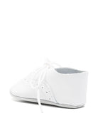 Scarpe primi passi per neonato Tartine & Chocolat bianche con dettaglio traforato CC80001 01 TArtine & Chocolat KIDS 