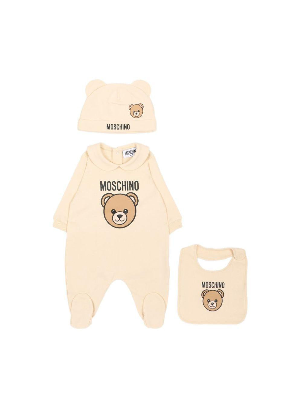Set tutina, berretto e bavaglino per neonati Moschino Kids beige con stampa Teddy Bear MUY09PLCA40 20404 MOSCHINO KIDS 