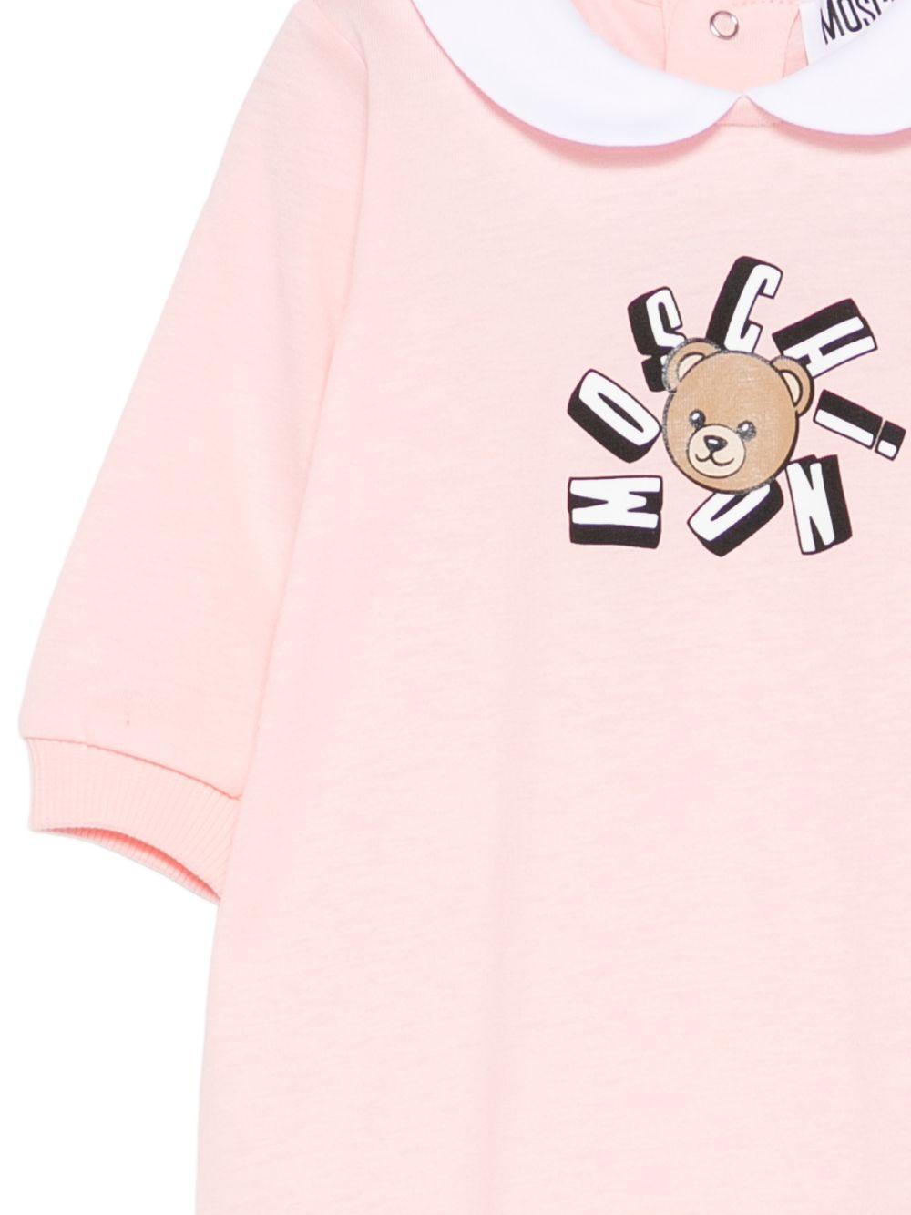 Pigiama per neonata Moschino Kids rosa con stampa grafica Teddy Bear MUT04QLAA02 50209 MOSCHINO KIDS 