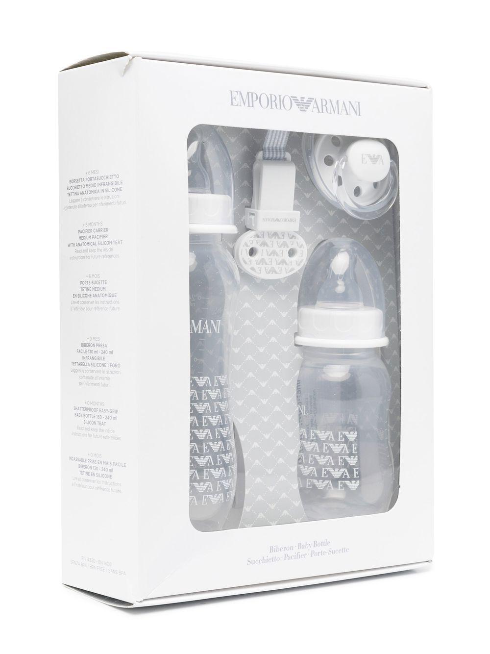 Biberon per neonati Emporio Armani Kids bianco con stampa grafica all-over 407139 CC919 00010 EMPORIO ARMANI KIDS 