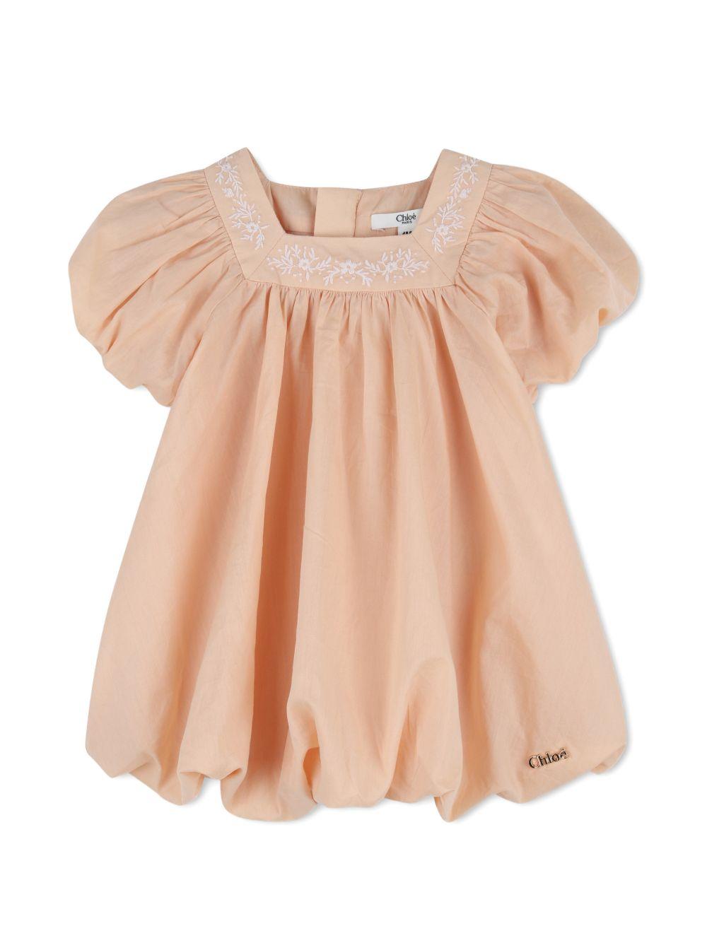 Set abito e cappellino per neonata Chloé Kids rosa con ricamo floreale C20920 43J CHLOE' KIDS 
