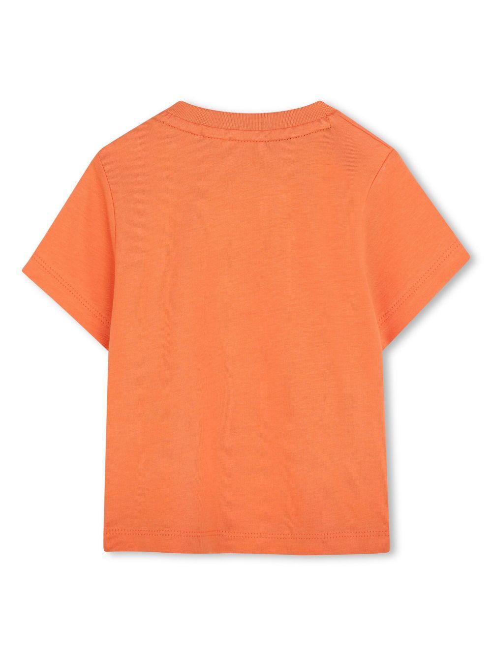 T-shirt con stampa grafica per neonato BOSS Kidswear arancione con scollo rotondo J52114 415 BOSS KIDS 