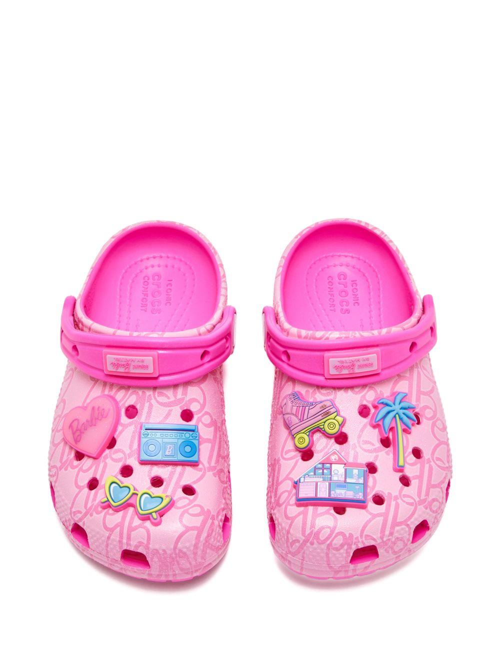 Clogs Classic x Barbie per bambina Crocs kids rosa con dettaglio Barbie 211407 MLT CROCS KIDS 