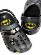Clogs Classics per bambino Crocs Kids x DC Batman nere con logo Batman 210229 BLK CROCS KIDS 