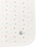 Bavaglino per neonati Petit Bateau bianco con stampa a cuori all-over A0FFY 01 PETIT BATEAU KIDS 