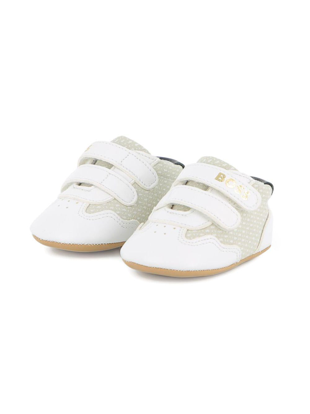 Scarpe primi passi per neonato Boss Kids bianco con motivo a pois J52831 10P BOSS KIDS 