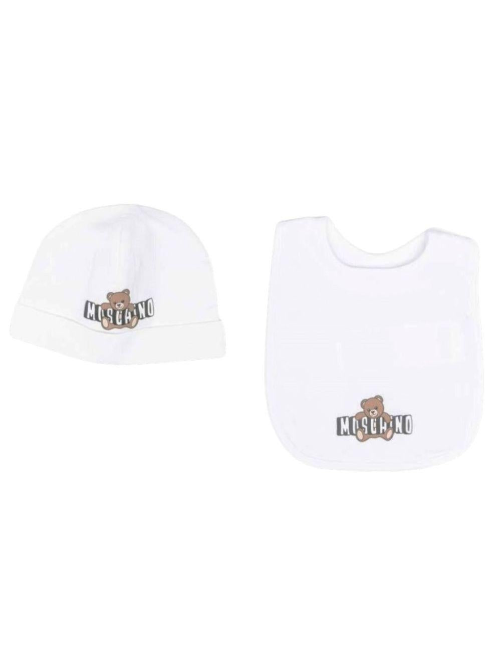 Set cappellino e bavaglino per neonati Moschino Kids bianco con logo sul davanti MUY095LCA19 10101 MOSCHINO KIDS 