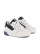 Sneakers per bambino BOSS Kids bianche con design a inserti J52580 10P BOSS KIDS 