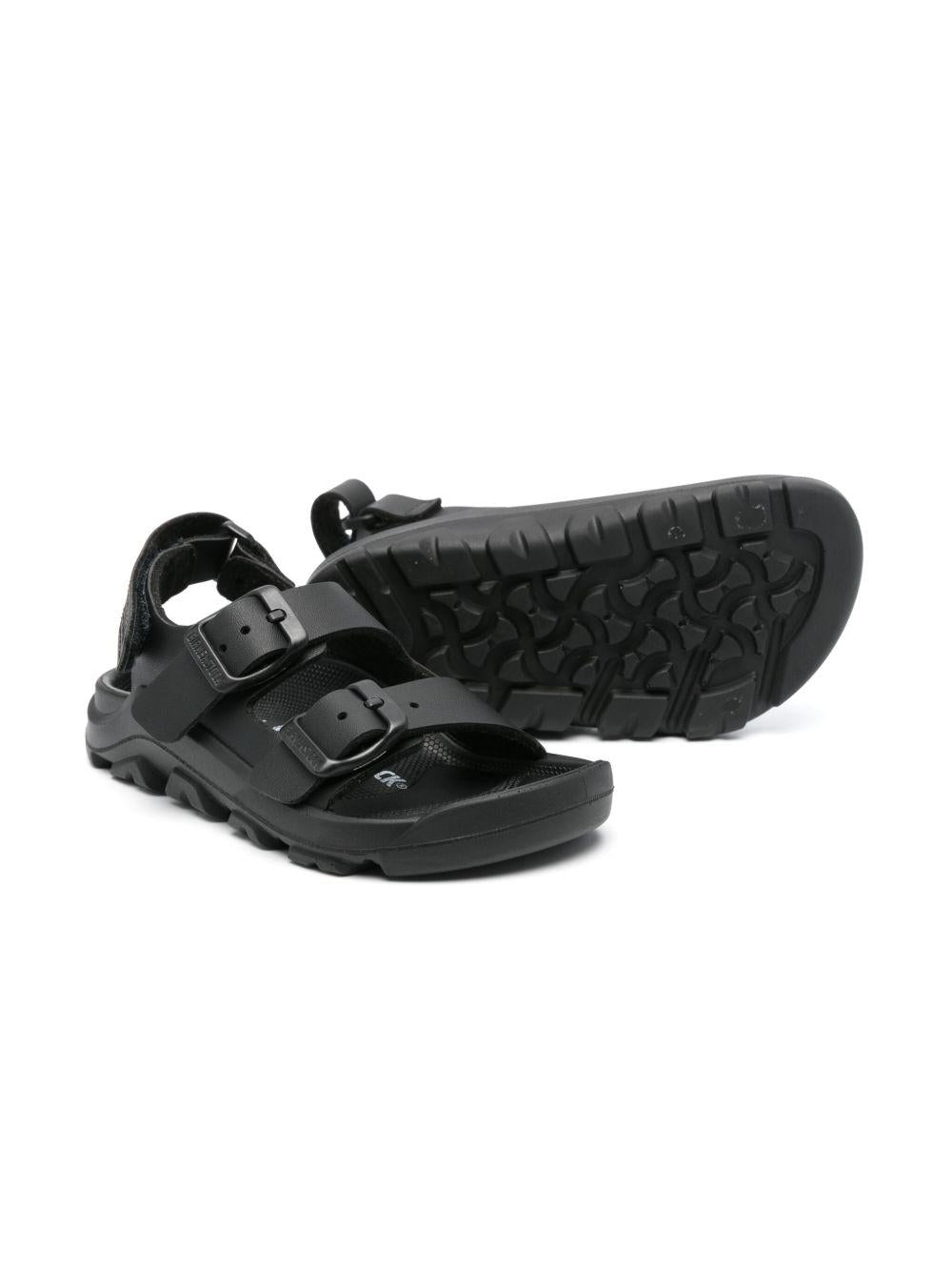 Sandali per bambino Birkenstock Kids Mogami nero con fibbia 1026780 BLACK BIRKENSTOCK KIDS 