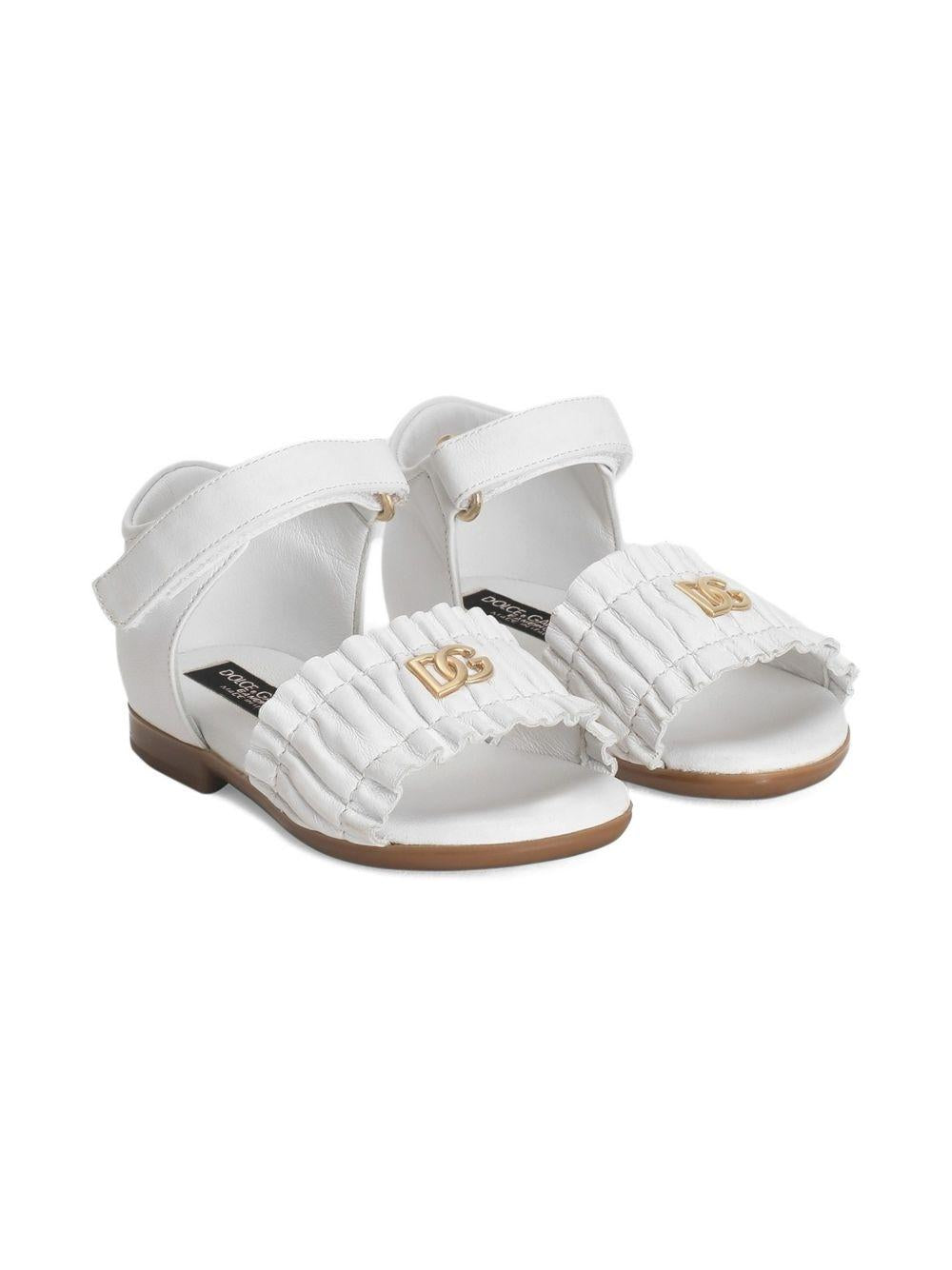 Sandali per bambina Dolce & Gabbana Kids bianchi con logo color oro D20113 A1850 80001 DOLCE & GABBANA KIDS 