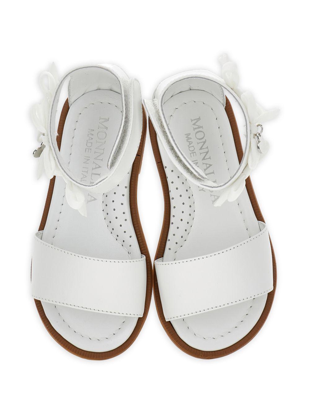 Sandali per bambina Monnalisa bianchi con decorazione fiocchi 8CG003 7707 0001 MONNALISA KIDS 