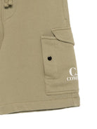 Shorts per bambino C.P. Company Kids verde con logo sul davanti CUQ00NLCA69 30915 C.P.COMPANY KIDS 