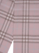 Sciarpa per bambina Burberry Kids rosa con frange 8117613 C4170 BURBERRY KIDS 