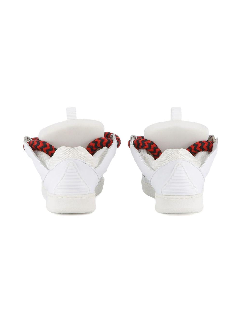 Sneakers Statement per bambini Lanvin Enfant bianche con lacci rossi e neri a contrasto N30306 N89 LANVIN 