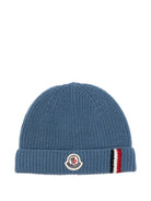 Berretto per neonati Moncler Enfant blu con lavorazione in maglia a coste K29513B00013M1241 71G MONCLER KIDS 