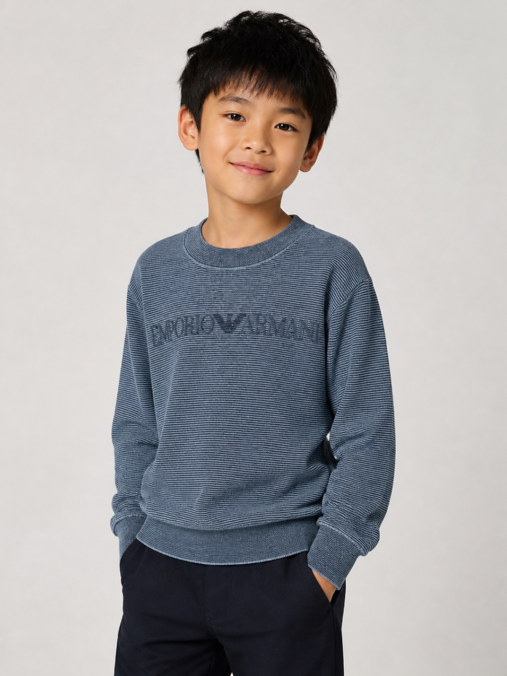 Maglione per bambino Emporio Armani Kids blu con motivo a righe orizzontali EB001581 AF27312 MB004 EMPORIO ARMANI KIDS 